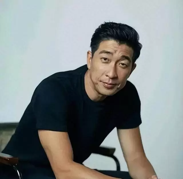 《末路之徒》定档2026年，孙红雷王千源演绎跨境赌博黑产真实链条 情报图