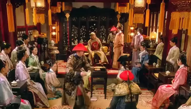 《甄嬛传》滴血验亲局中苏培盛自嘲台词的叙事功能与权力逻辑 相关图片