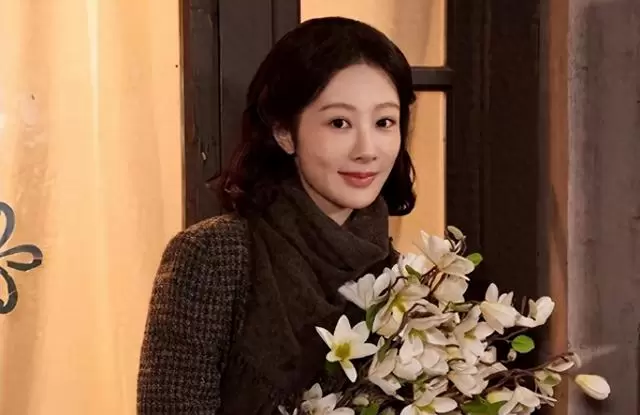 谭松韵凭《生命树》成白玉兰最佳女主角黑马候选人 相关图片