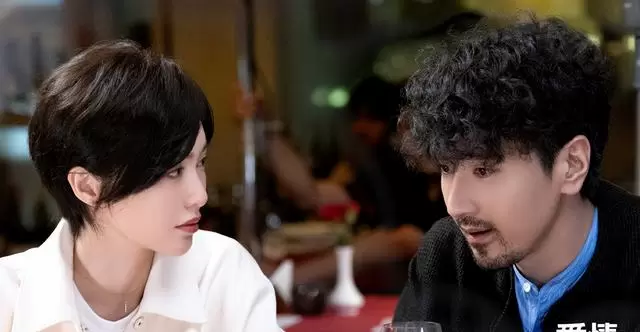 王骁《低智商犯罪》收视破2，杨洋《雨霖铃》横店杀青，张嘉益《主角》西安拍摄超一年 情报图